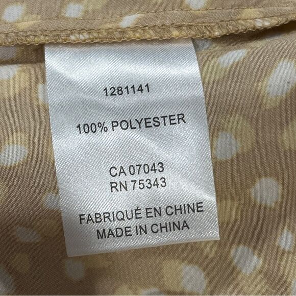 Cupcakes and cashmere mustard color Polka Dot Women's blouse size small - Picture 10 of 12